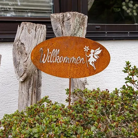 Schomacker